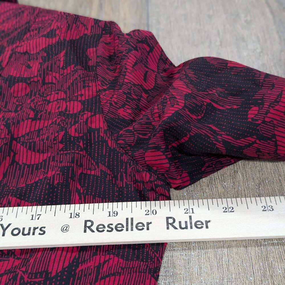 Coldwater Creek Top Womens Medium Petite Red Floral Button Up Long Sleeve - Picture 7 of 9